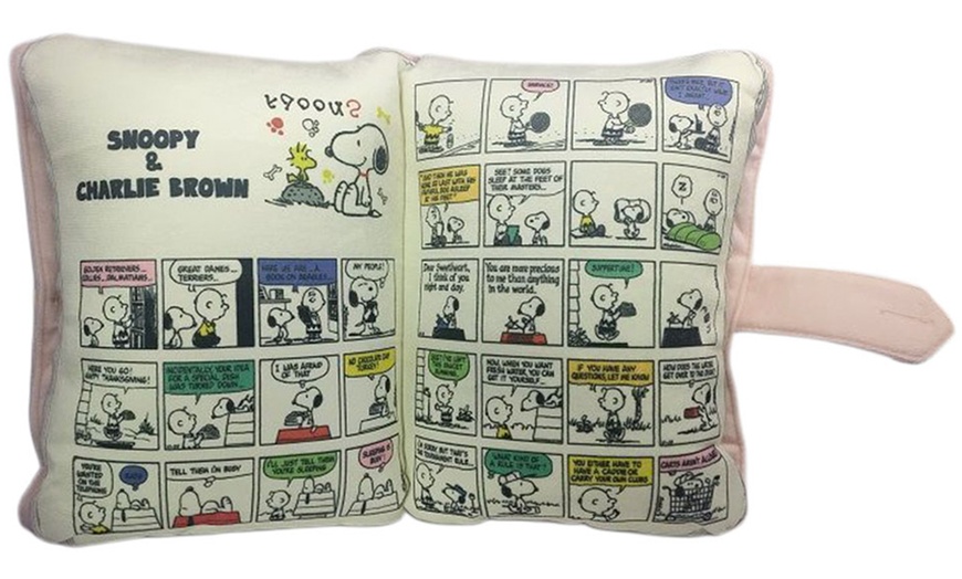 Image 7: Kissen in Buchform