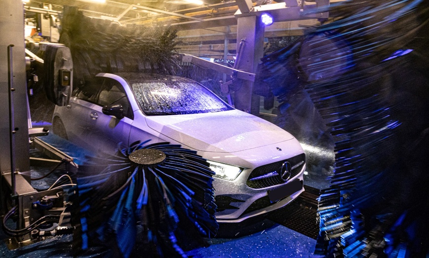 Image 2: CleanFactory-Autowäsche-Flat: Basis, Normal, Bestseller oder die Beste