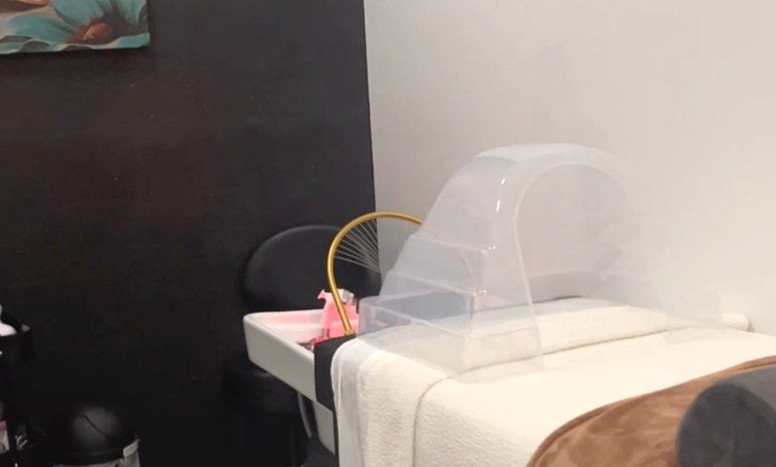 Image 3: Indulge in 80 Min HeadSpa w/Massage on Neck & Scalp + Hair Steam