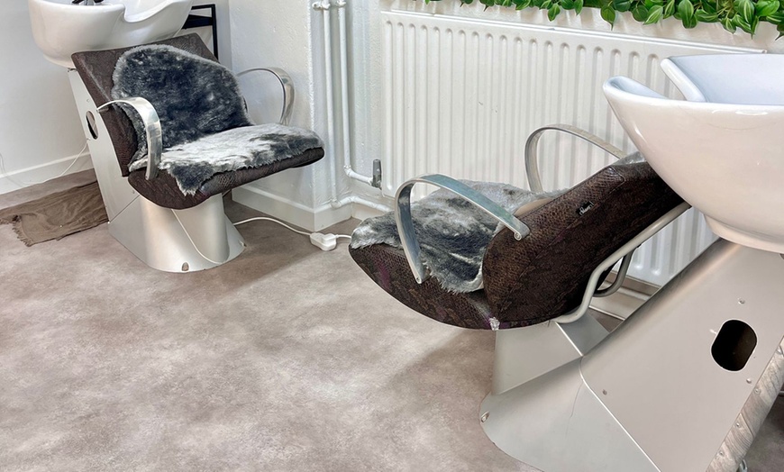 Image 7: Pamper Your Hands and Feet: Shellac Manicure or Pedicure or Both