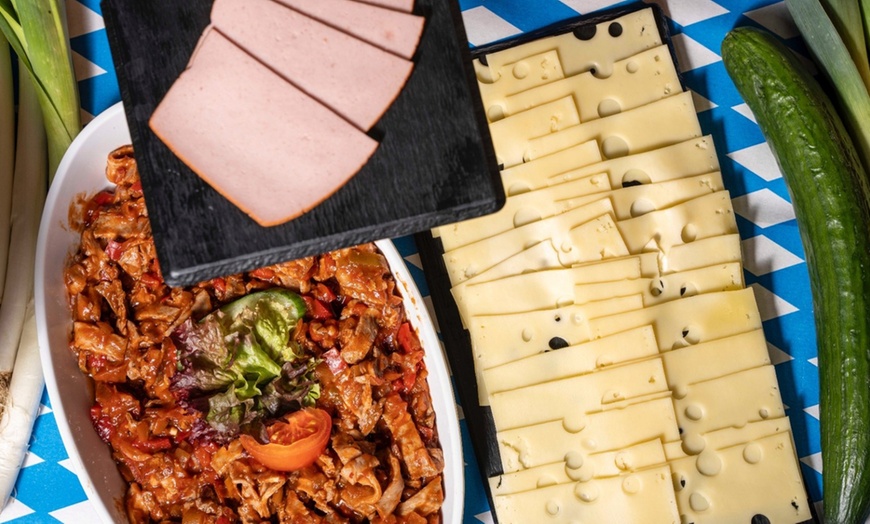 Image 4: Bayerischer Familienbrunch am Sonntag mit Buffet für 2 Personen