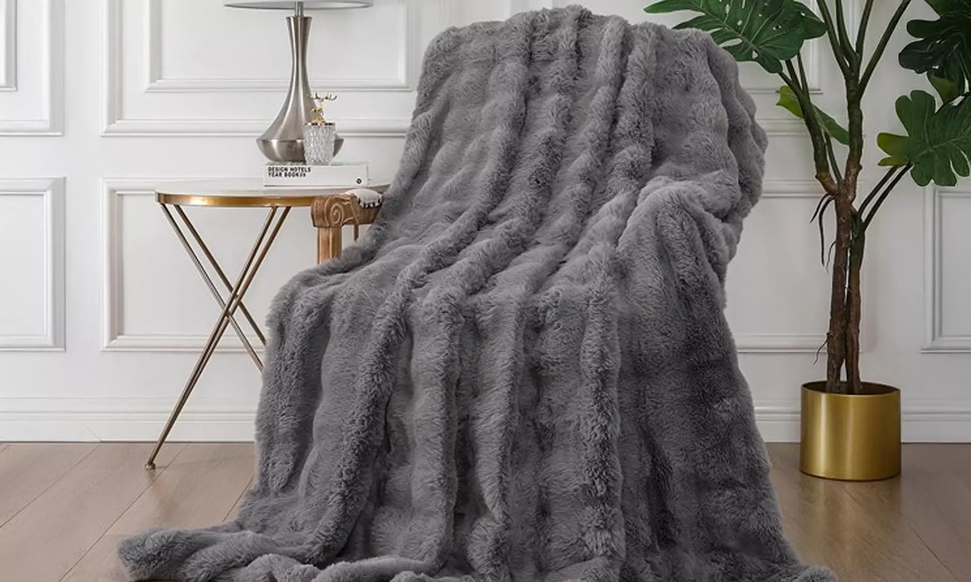Luxury Faux Fur Bubble Blanket Throw