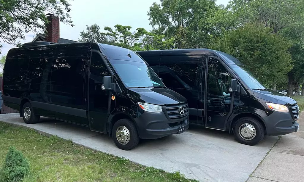 Private Transfer Dulles Airport or BWI Airport to Washington DC