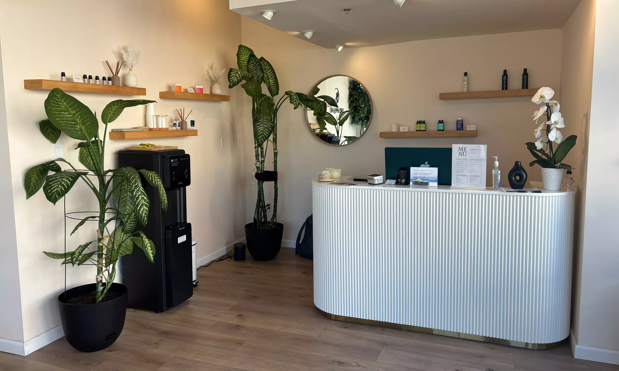 Solo or Couples Massage with Essential Oil + Optional Aromatherapy