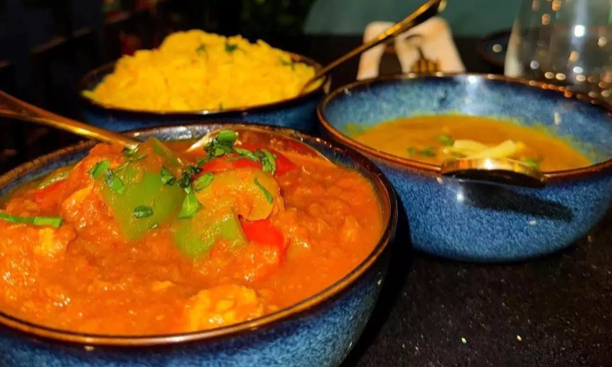 Delightful Meal Awaits: Starter, Main and Rice or Naan for 1, 2 or 4