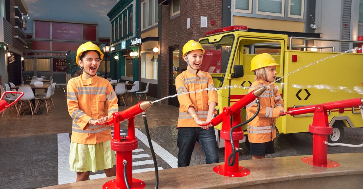 Explore Learning & Entertainment Across 7,000 M² With 40+ Activities Explore Learning & Entertainment Across 7,000 M² With 40+ Activities