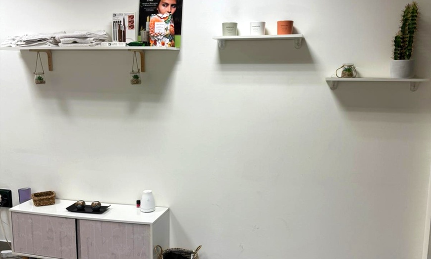 Image 5: Limpieza facial express, profunda o rejuvenecedora con serum y masaje