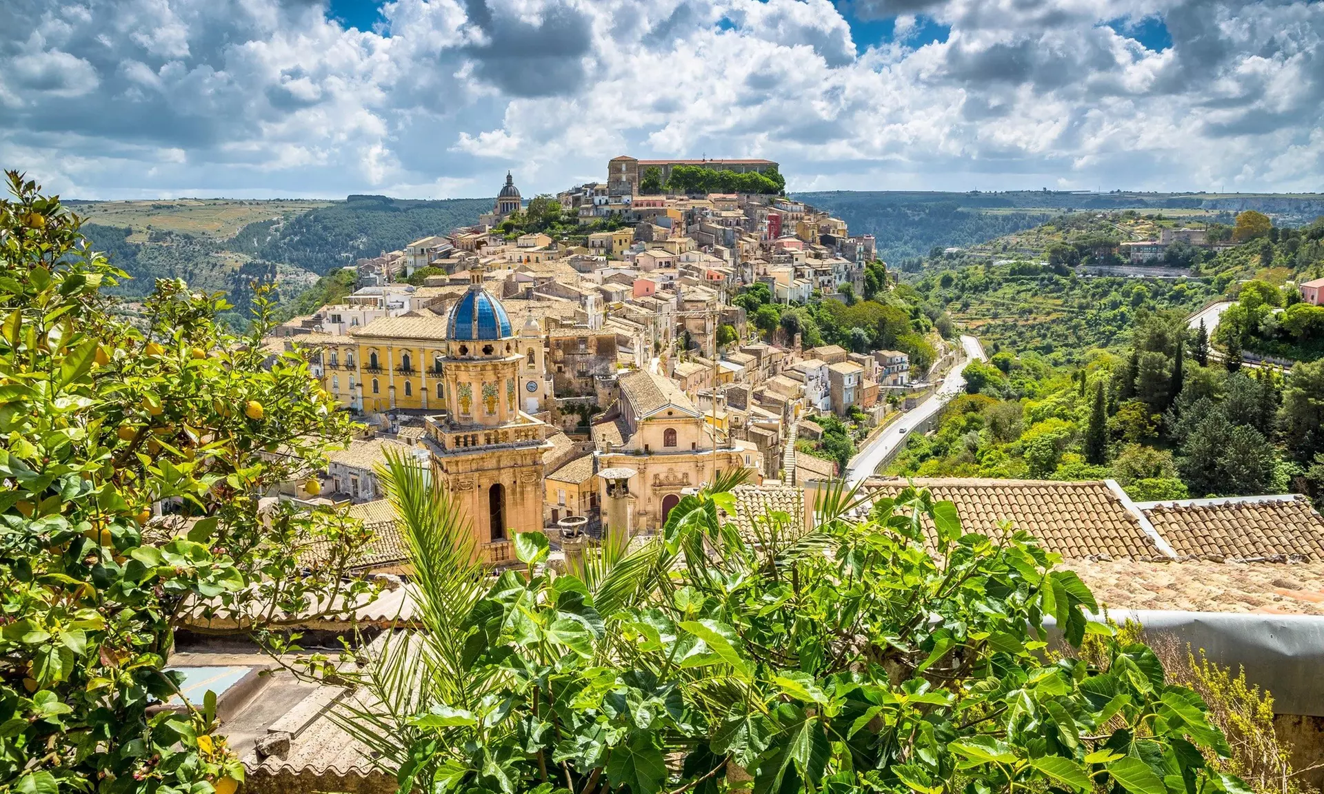 ✈ Sicily Road Trip with Flights, Car & Stay
