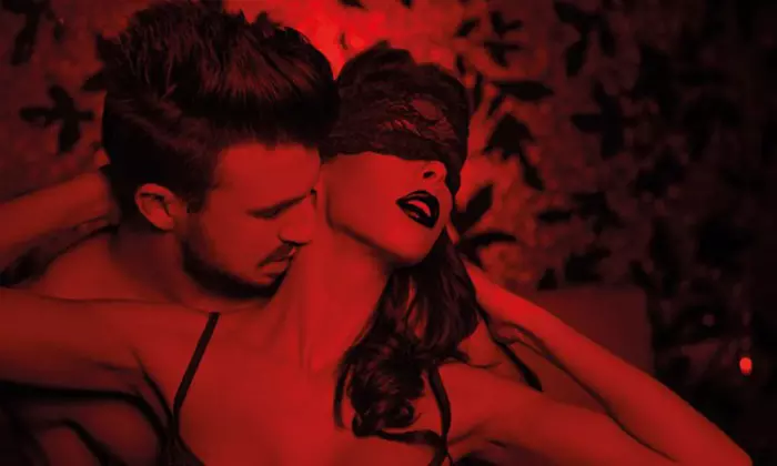 60 Min. Escape-Game für bis zu 2-6 Personen in einem Raum nach Wahl