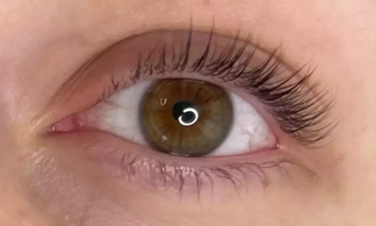 Rehaussement de cils et / ou browlift à Neuilly-Plaisance