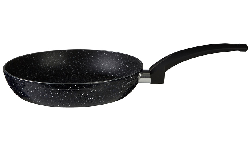 Image 9: Premier Housewares Cookware Range