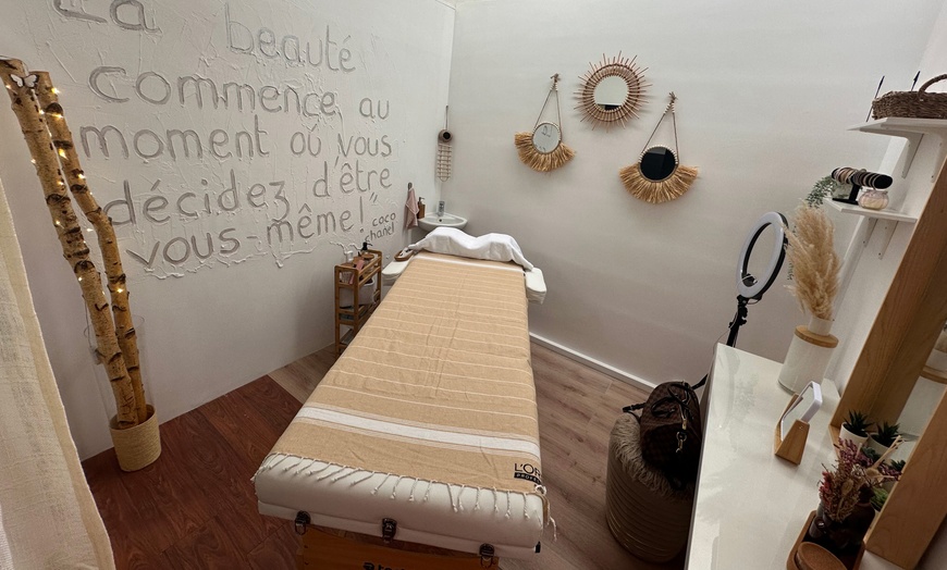 Image 2: Browlift, rehaussement de cils ou pose "fox eyes"