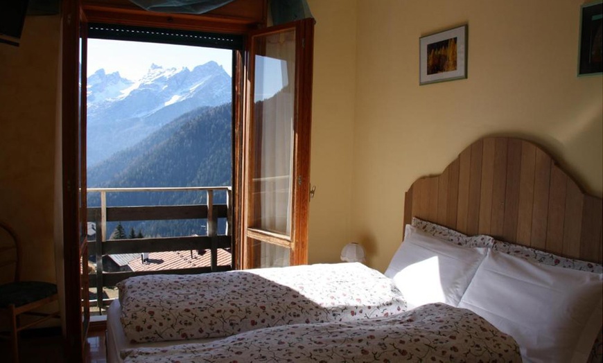 Image 7: Dolomiti: soggiorno con colazione, cena e parcheggio