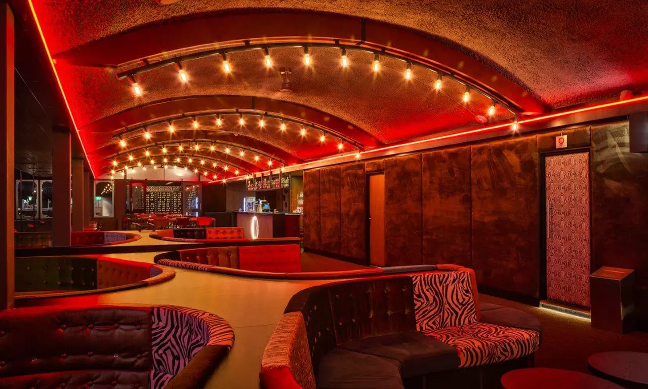 1,5 uur bowlen + bittergarnituur voor 4-6 personen