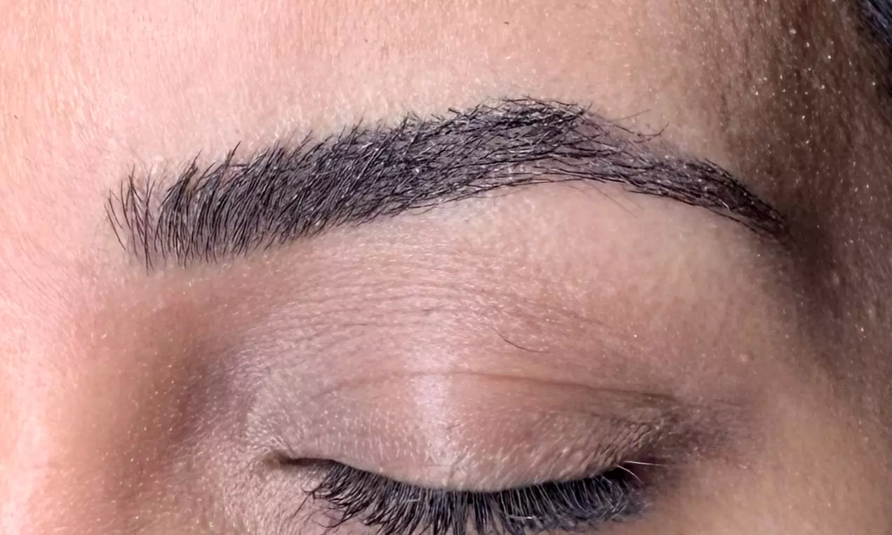 Enhance Your Look: Ombre Brows, Lip Blush, Or Eyeliner Tattoo Sessions