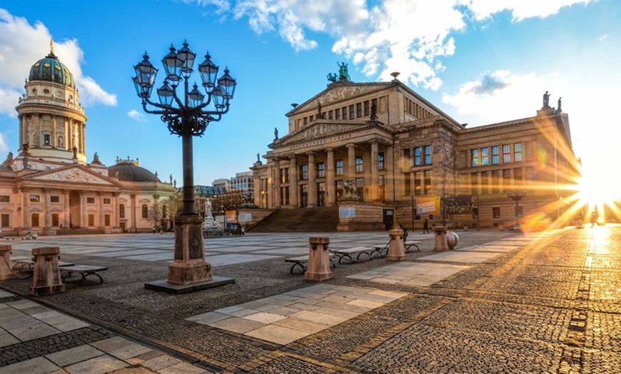 Image 8: 90-150 Min. Stadtführung durch Berlin für 1, 2 oder 4 Personen
