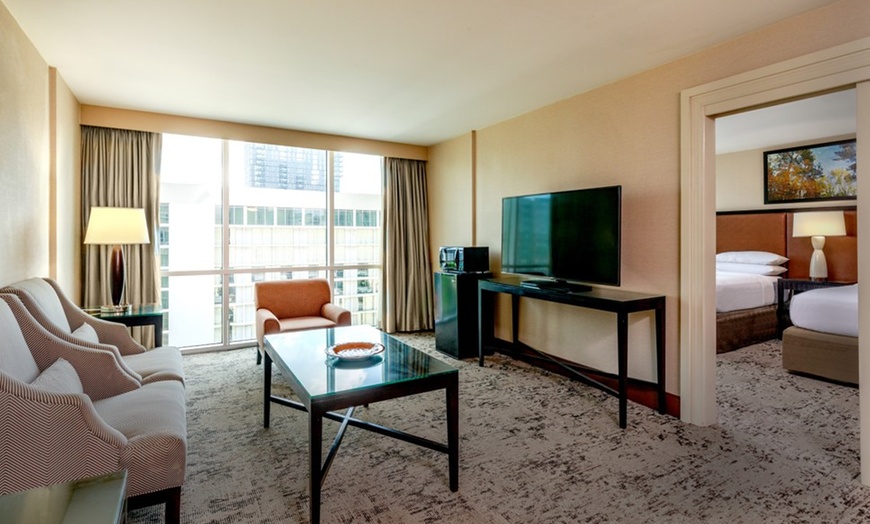 Image 12: 4-Star Hotel Stay in Downtown Atlanta with Pool and Dining Options