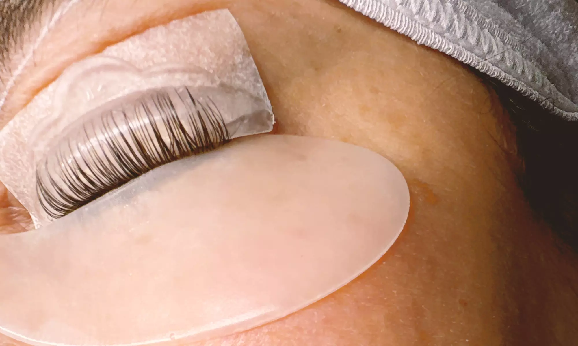 Korean Lash Lift & Keratin Tint with Free Neck Massage, Under Eye Mask