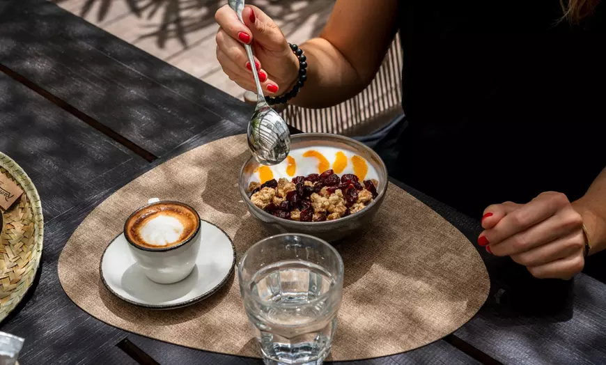 Image 11: Brunch saludable en El Bosc Garden Restaurant para 1, 2 o 4 personas