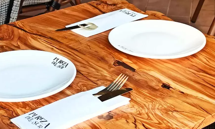 Image 5: Menú mediterráneo para 2 o 4 personas con arroz para compartir
