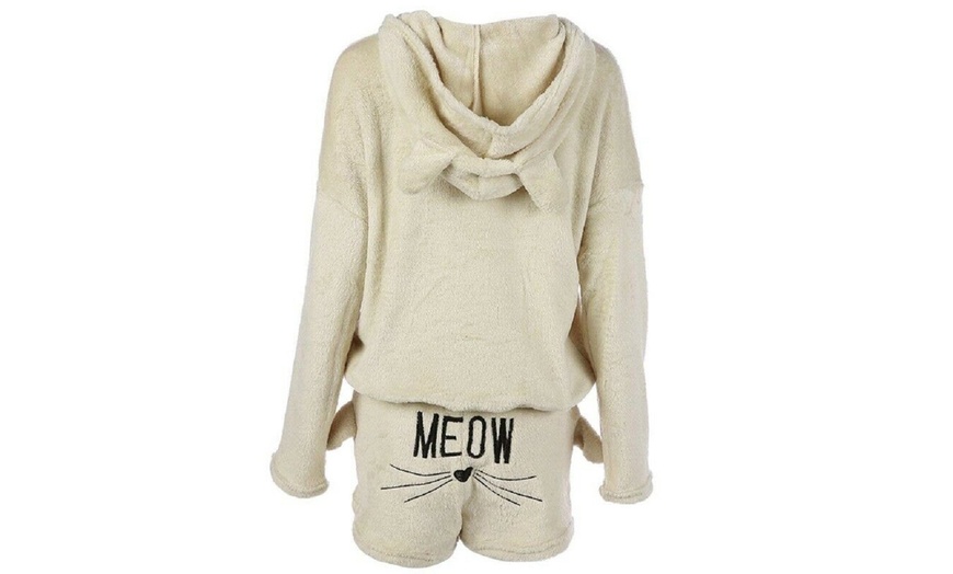 Image 4: Women's Fluffy Pyjama Set