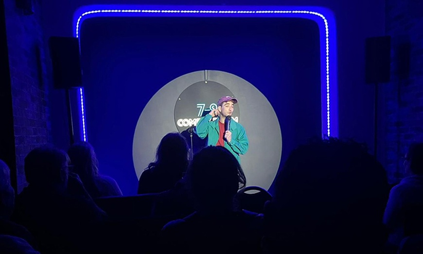 Image 5: Spectacle avec boisson pour 1, 2 ou 3 personnes au 7-9 Comedy Room