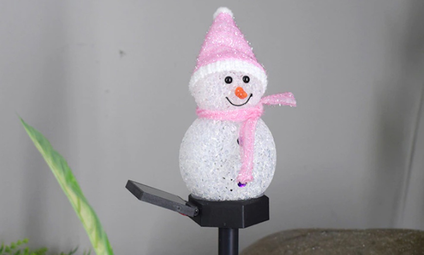 Image 16: Snowman Solar Light