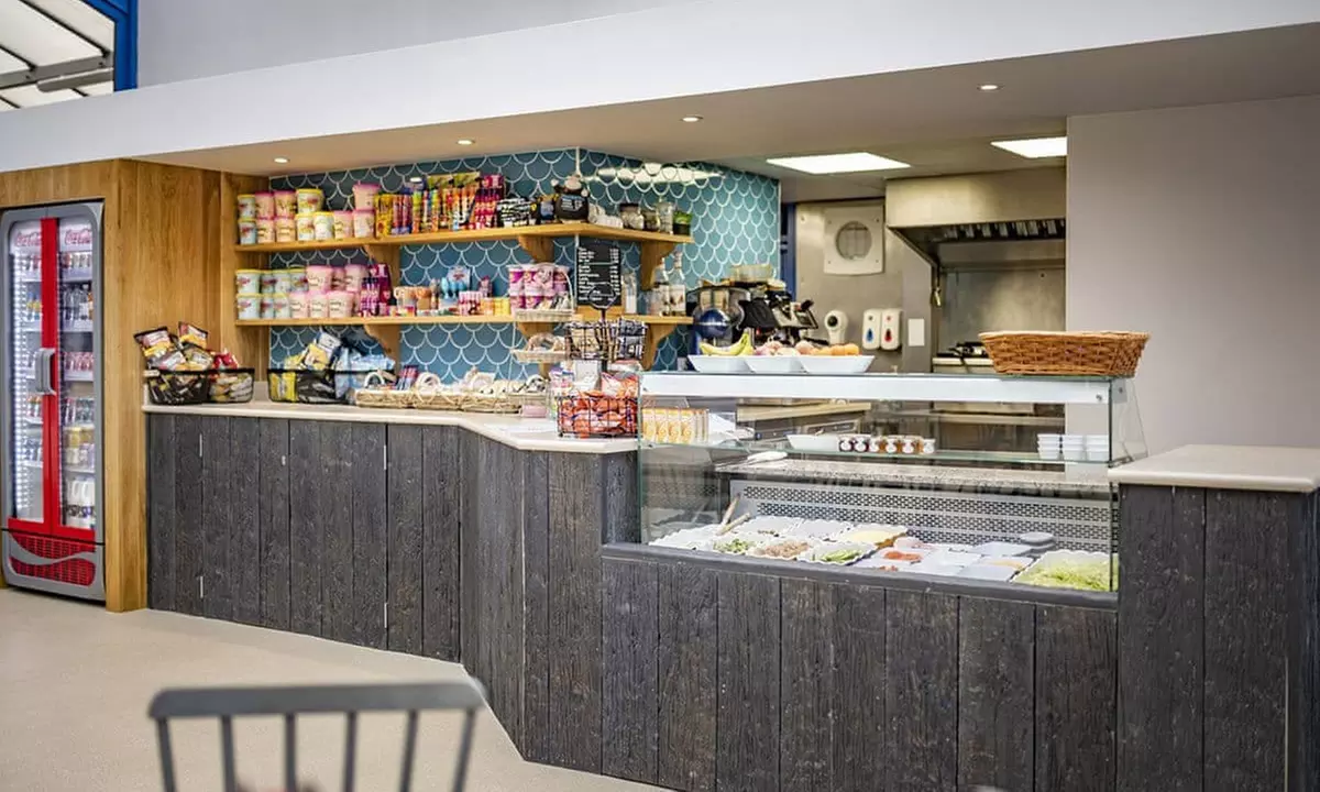 North Wales: 4* Holiday Park Caravan Stay