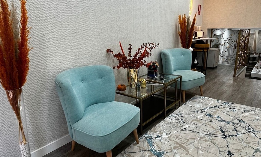 Image 2: Limpieza facial básica o profunda con opción a radiofrecuencia para 1