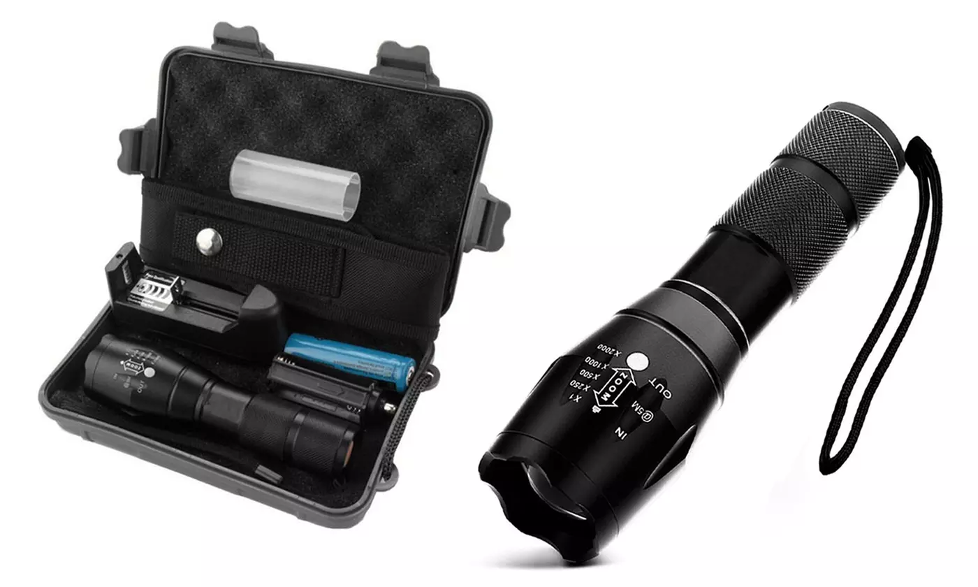 1, 2 o 4 linternas militares con opción a caja de accesorios - Primary Image