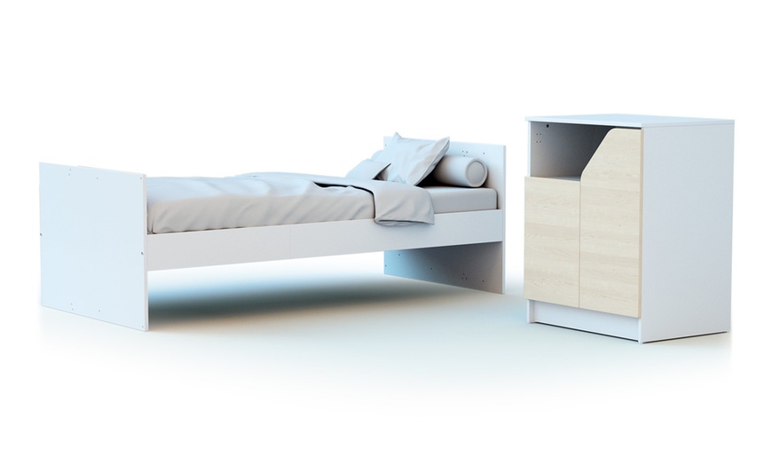 Image 5: AT4 Baby Crib with Changing Unit and Optional Mattress