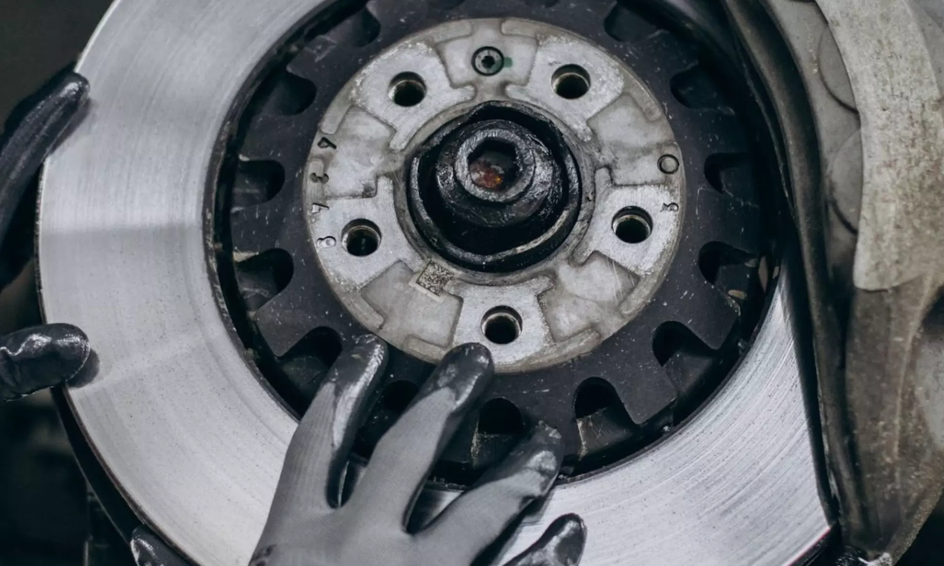 Kleine Auto-Inspektion inkl. Öl- und Filterwechsel für 1 PKW