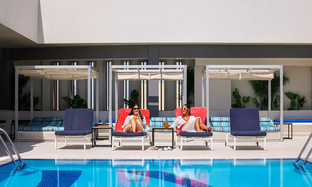 Weekday or Weekend Pool Access with Food & Drinks for Up to 2 Adults