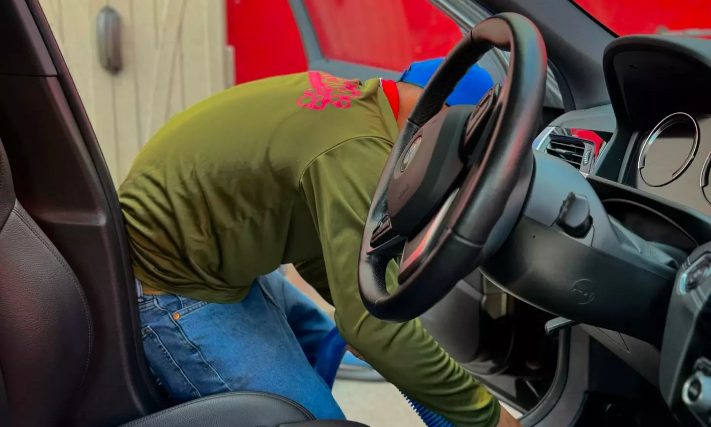 Tinting for Two Front Windows with Regular Dye, Carbon or Ceramic Film 