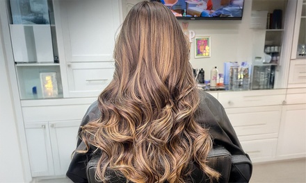 Blow dry - Beauty Blowout Bar