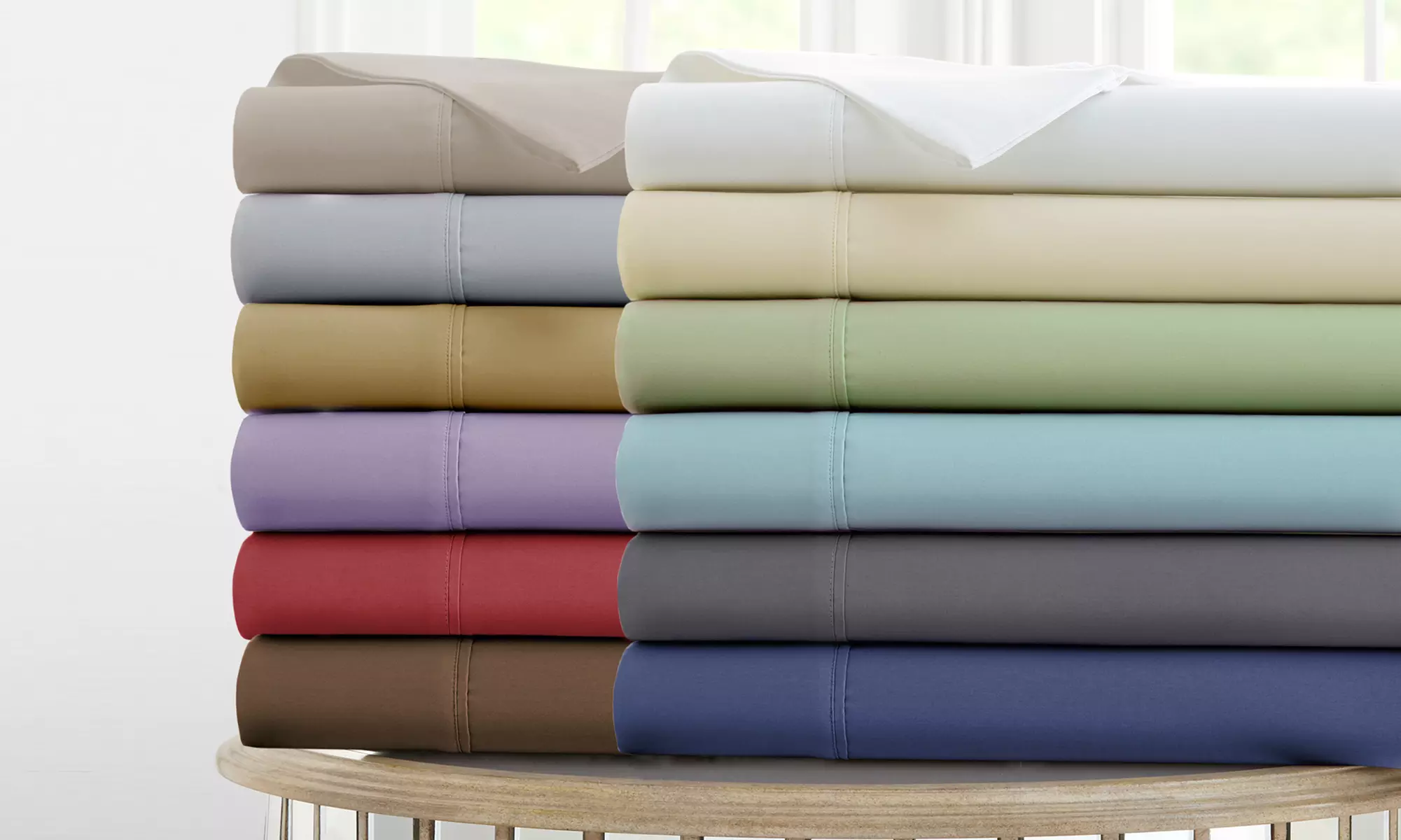 Deep-Pocket Solid-Color Sheet Set - Primary Image