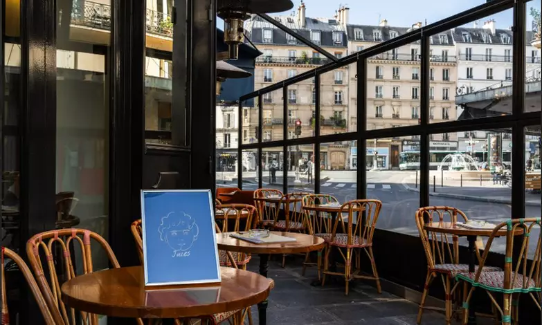 Entrée, plat et/ou dessert au Café Restaurant Jules