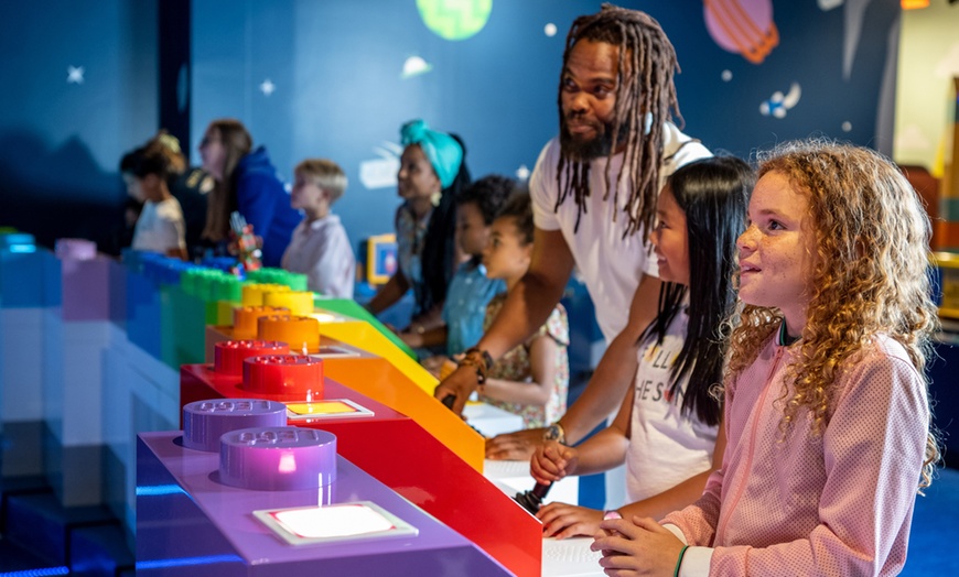 Image 4: 1 Standard-Eintrittskarte für das LEGO® Discovery Centre Hamburg