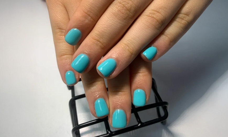 Image 3: Up to 37% Off on Salon-Shellac/No-Chip Mani-Pedi at Studio dream carol