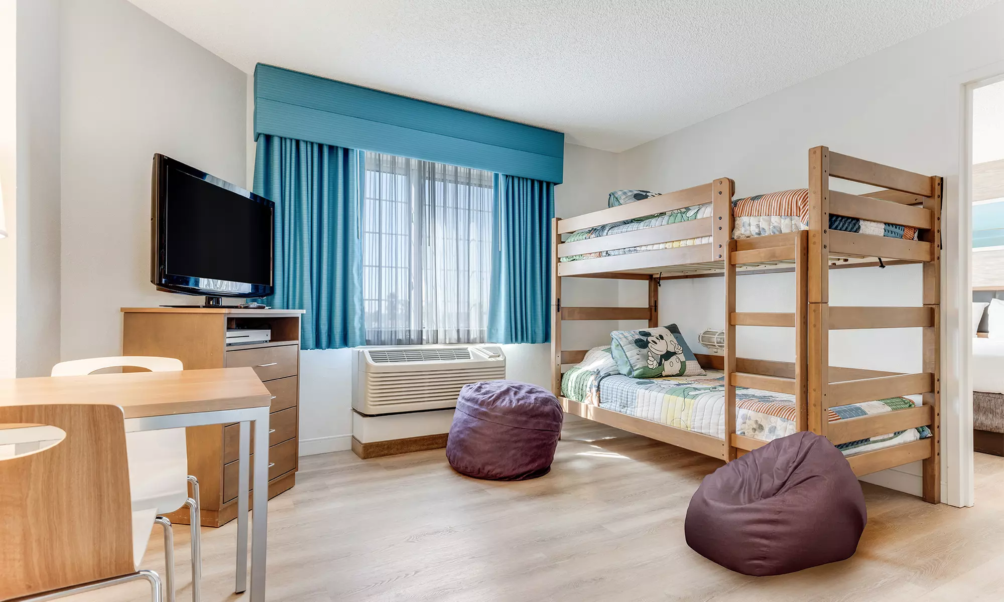 Stay at Sonesta Anaheim Resort Area, Anaheim, CA