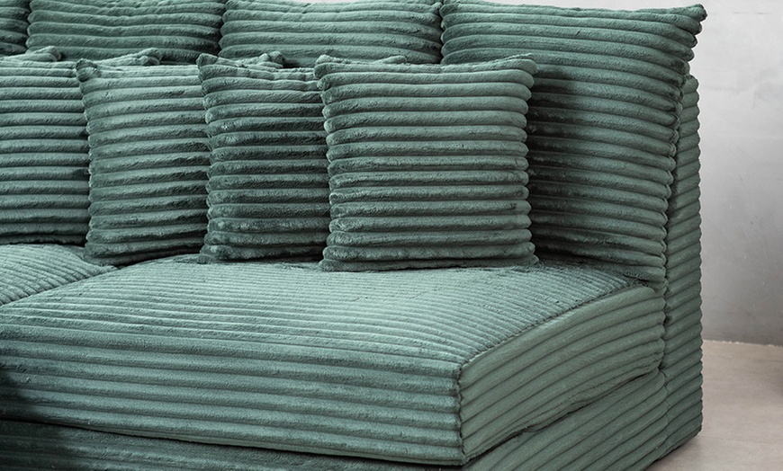 Image 30: Canapé d'angle "Kendari" de Kocoon en velours côtelé