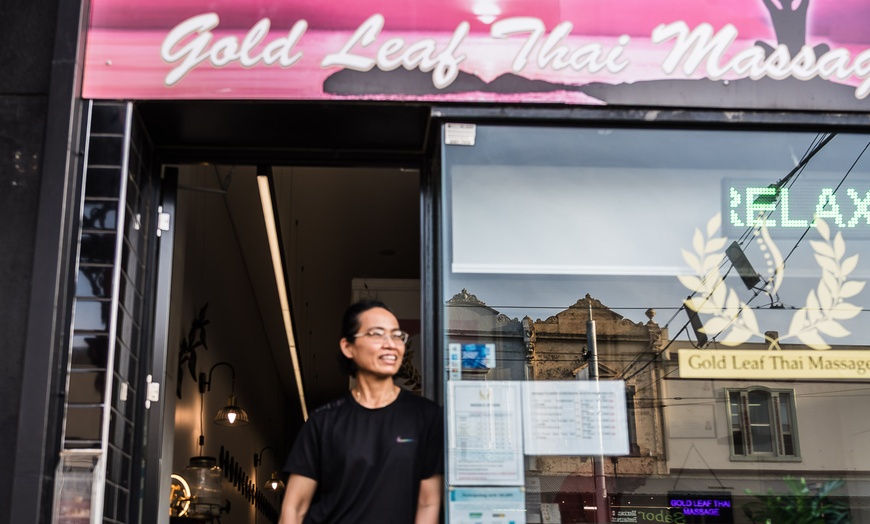 Image 3: Get 45-Minute Full-Body Deep Tissue or Relaxation Massage 