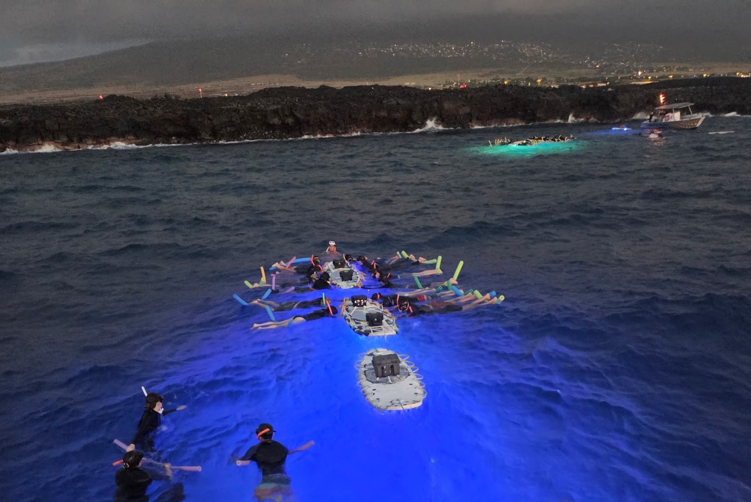 2-Hour Manta Ray Night Snorkel Adventure in Kona Waters