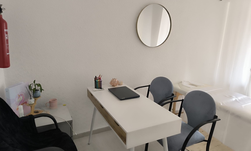 Image 9: 1 o 2 masajes de 50 minutos a elegir entre distintas técnicas