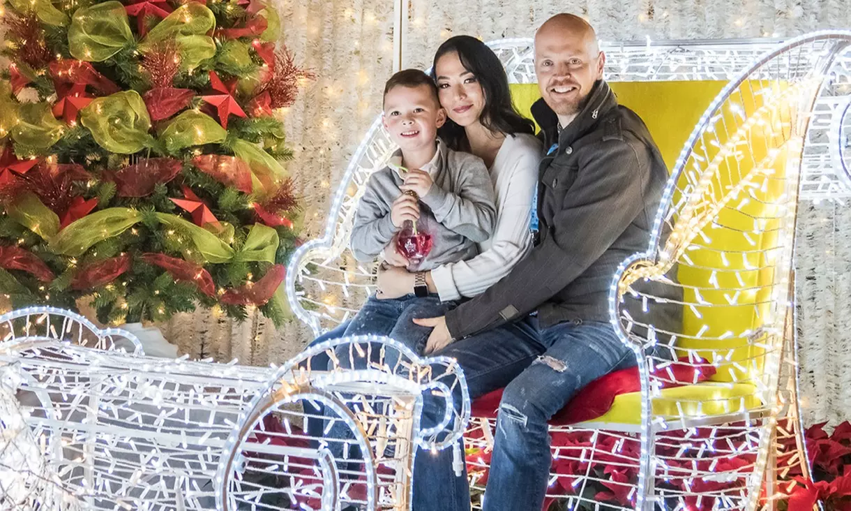 Glow Hartford Holiday Light Show Admission Nov. 21 – Dec. 19