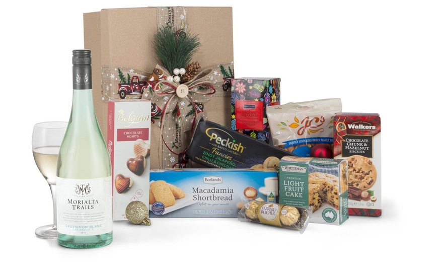 Image 3: Red, White, or Sparkling Christmas Giftbox Hampers