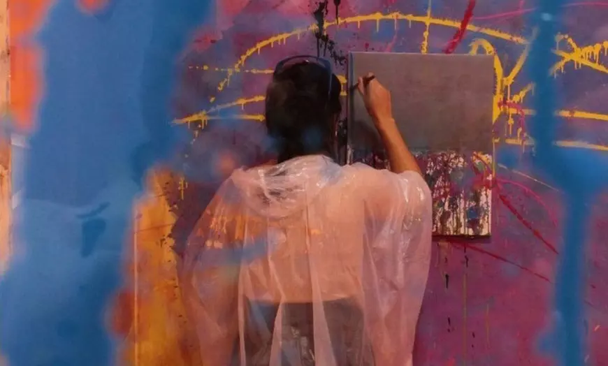 Image 7: Sesión de pintura Salpicarte para 1 o 2 personas, 1 hora de arte libre