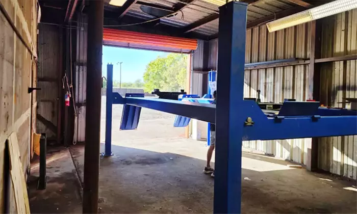 1 Full Synthetic Oil Change w/ Engine Oil Filter Up To 8 Quarts & More