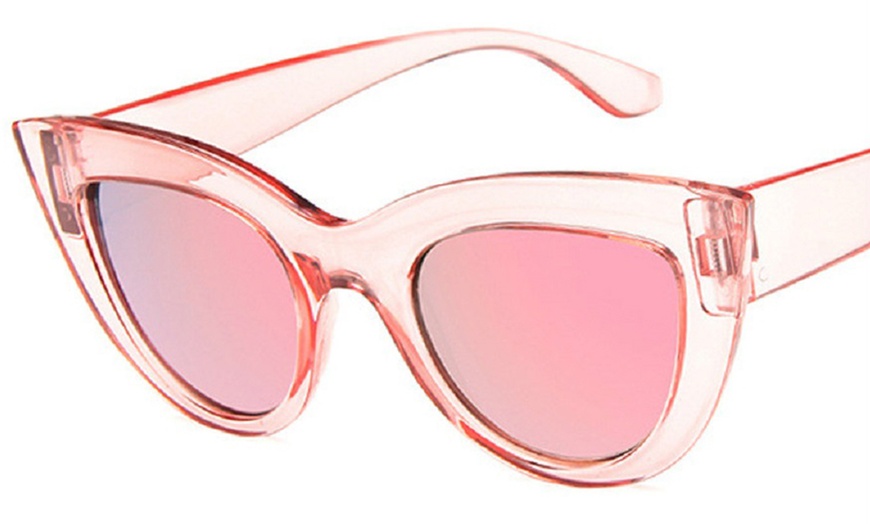 Image 12: Cat Eye Oversized Sunglasses