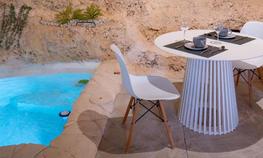 Image 5: Tenerife: 1 noche con piscina privada en Cueva Escondida Nicpa